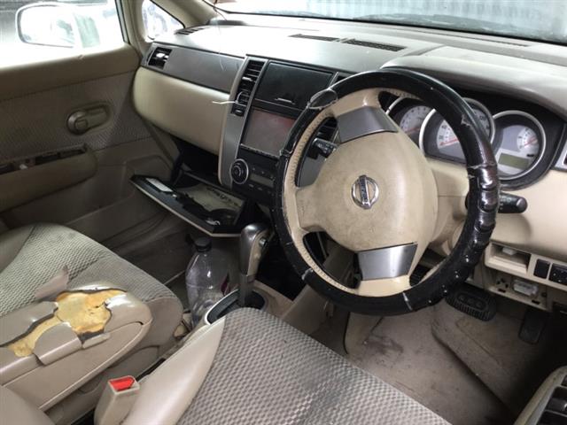 Nissan Tiida - C11 2004-2012