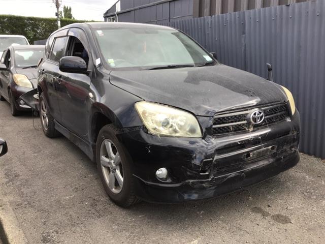 Toyota Rav4 - ACA36