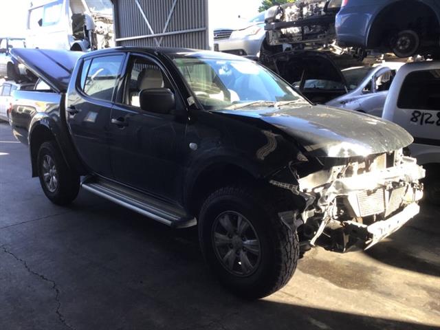 Mitsubishi L200 Triton - KA4 2005-2015