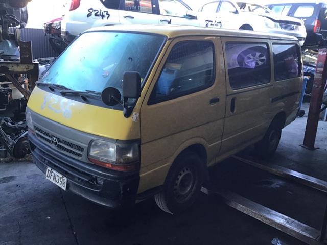 Toyota Hiace - LH162