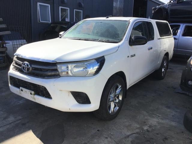 Toyota Hilux - GUN136