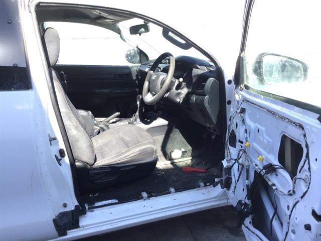 Toyota Hilux - GUN136