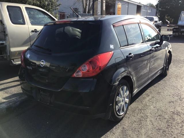 Nissan Tiida - C11 2004-2012