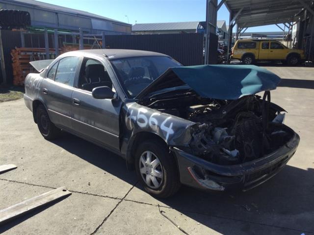 Toyota Sprinter - AE100