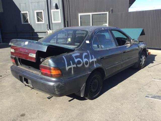 Toyota Sprinter - AE100