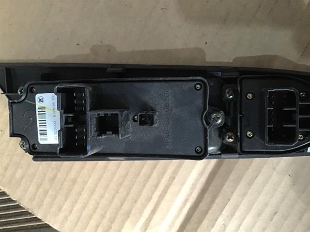 Window Master Switch