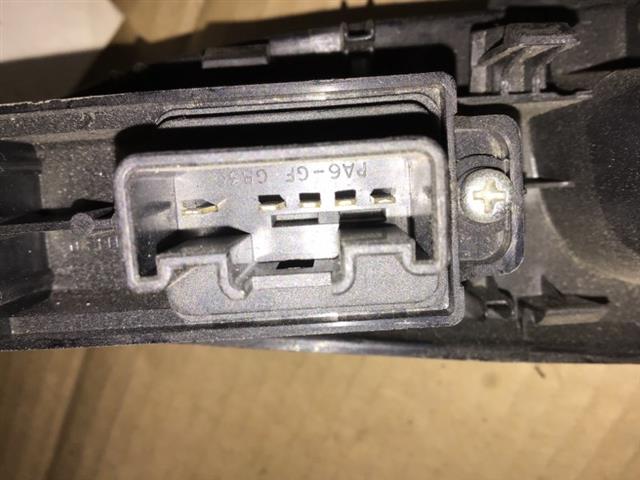 Lr Window Switch