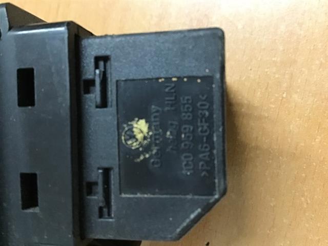 Window Master Switch