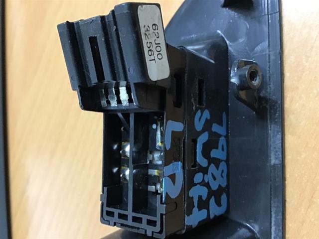 Lr Window Switch