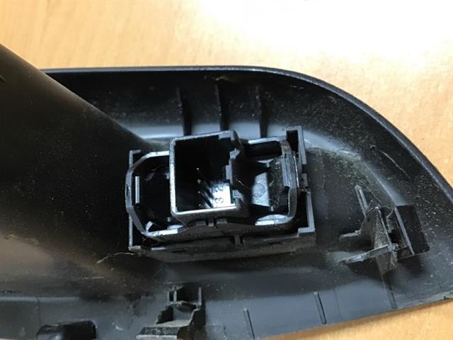 Lr Window Switch