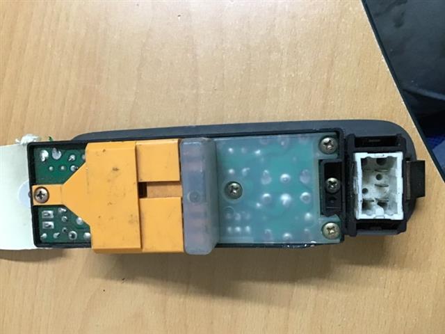 Window Master Switch