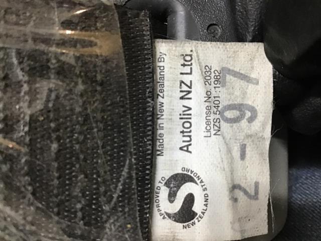 Lr Seat Belt