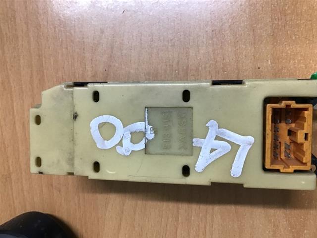 Window Master Switch