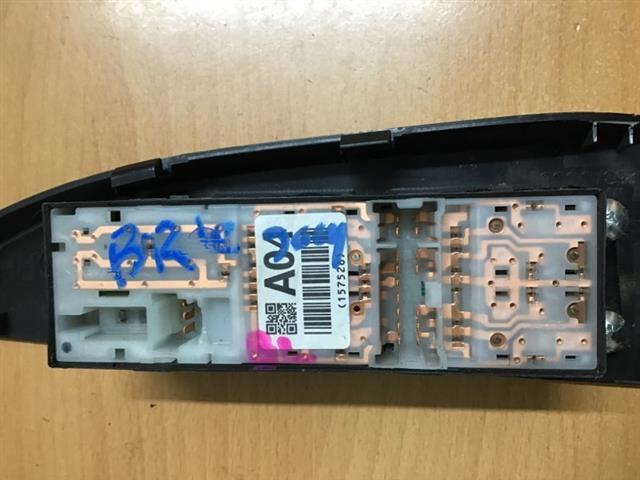 Window Master Switch