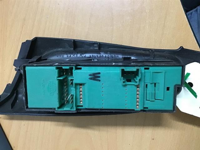 Window Master Switch