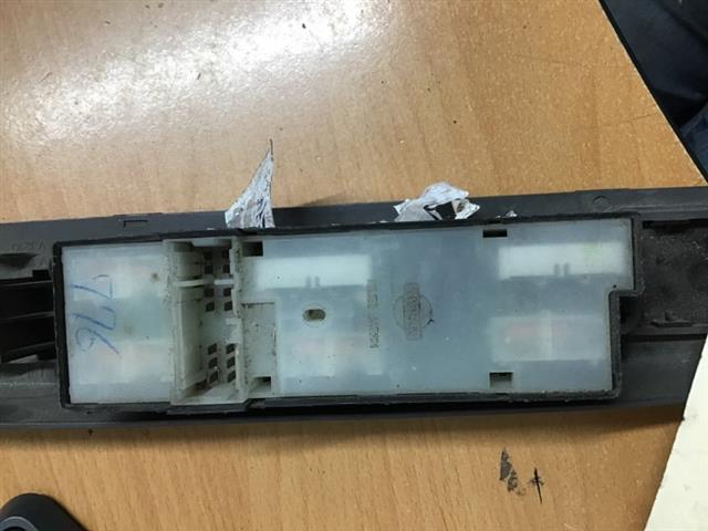 Window Master Switch