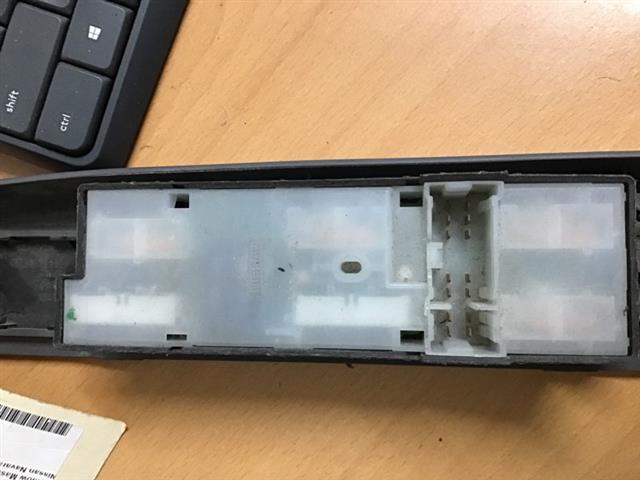 Window Master Switch