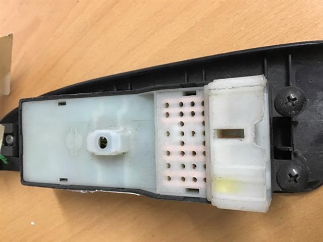 Window Master Switch