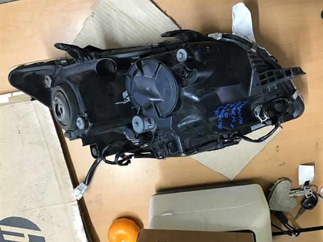 L Headlight