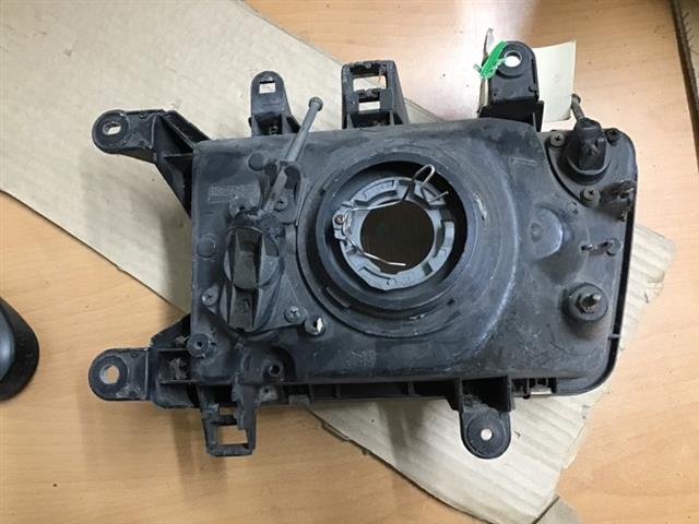L Headlight