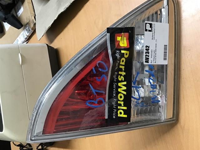 L Tailgate Light
