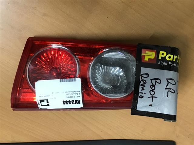 R Tailgate Light