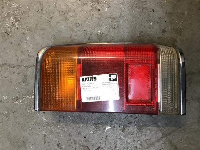 R Tail Light