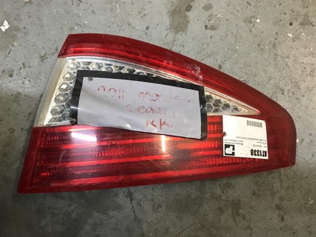 R Tail Light