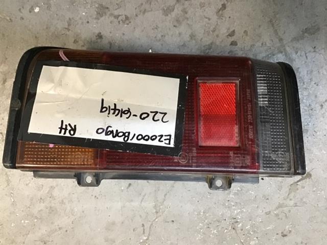 R Tail Light