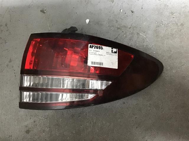R Tail Light