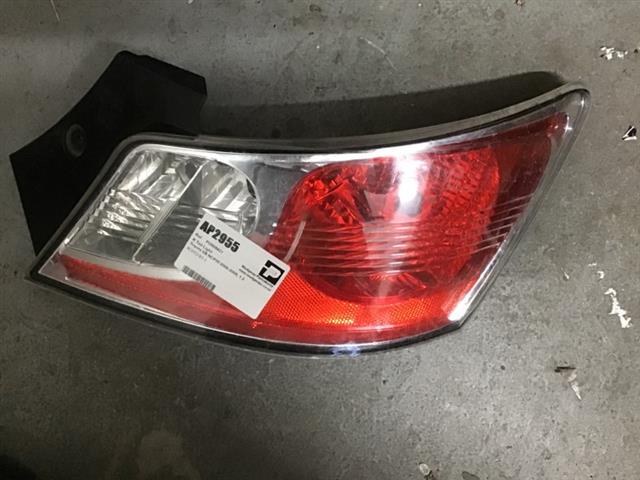 R Tail Light