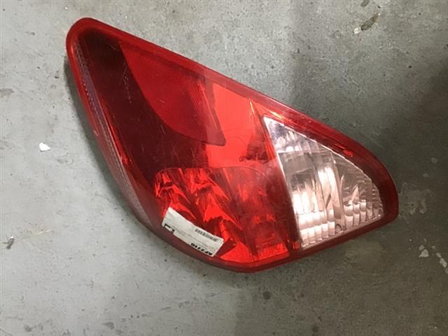 R Tail Light