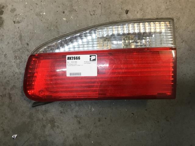 R Tailgate Light