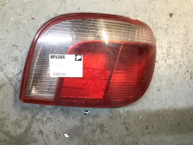 R Tail Light