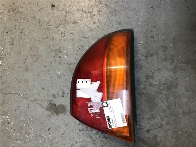 R Tail Light