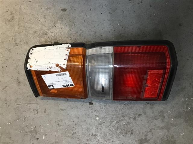R Tail Light