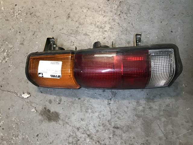 R Tail Light