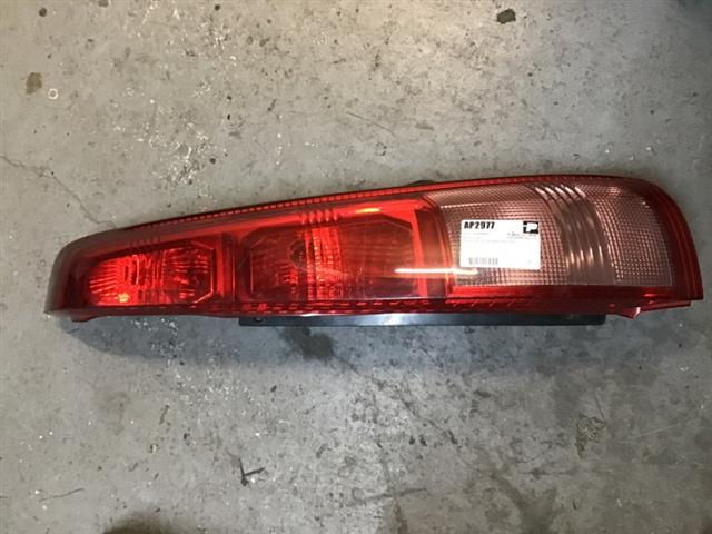 R Tail Light