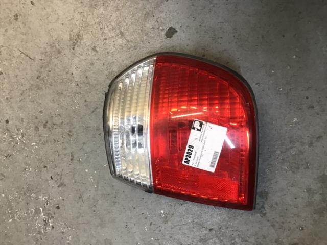 R Tail Light