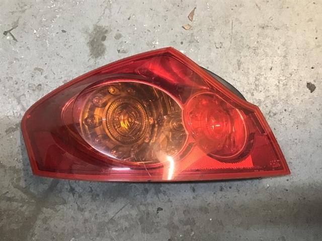 L Tail Light