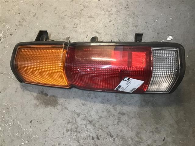 R Tail Light