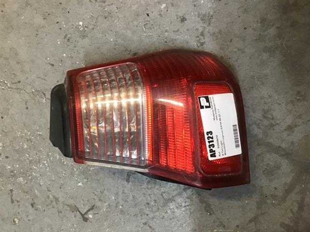R Tail Light