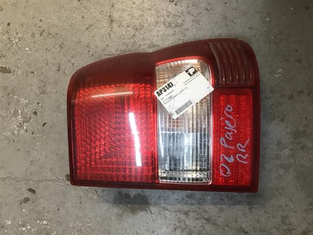 R Tail Light