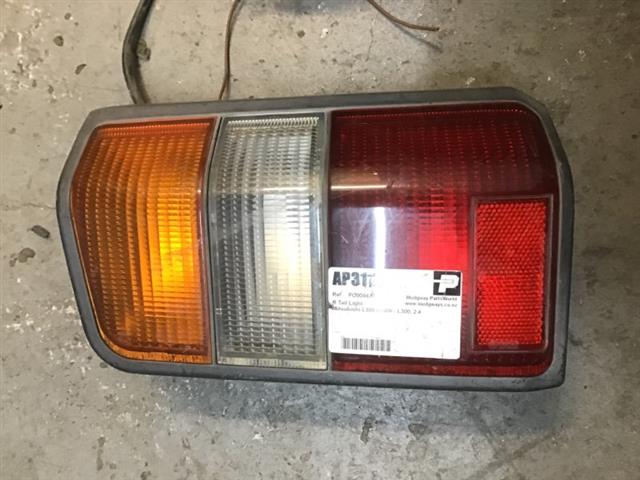 R Tail Light