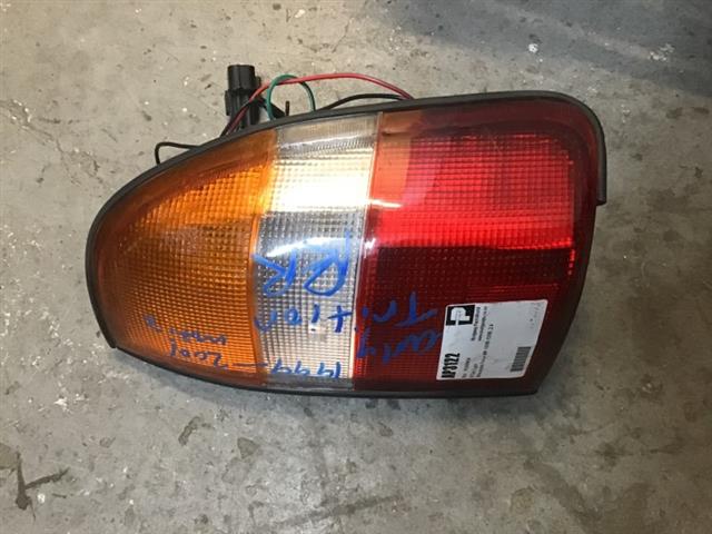 R Tail Light