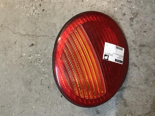 R Tail Light