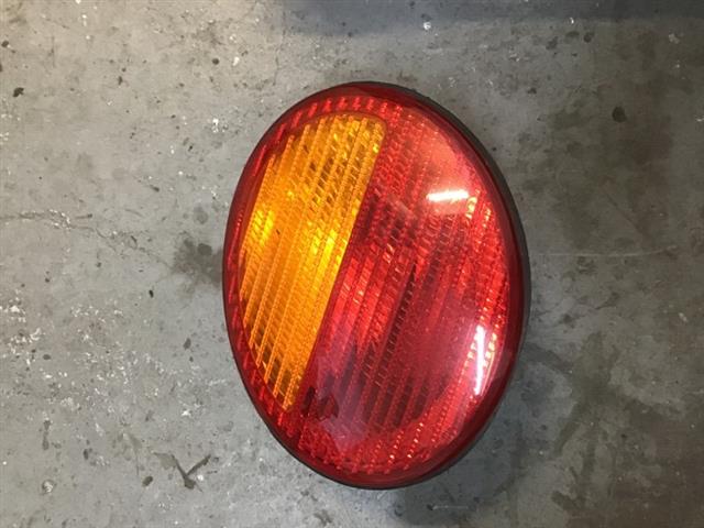 R Tail Light
