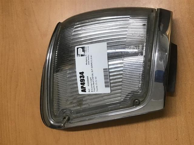 R Corner Light