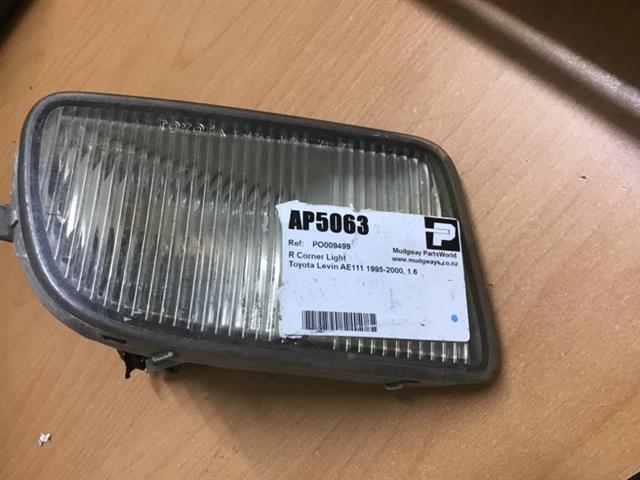 R Corner Light