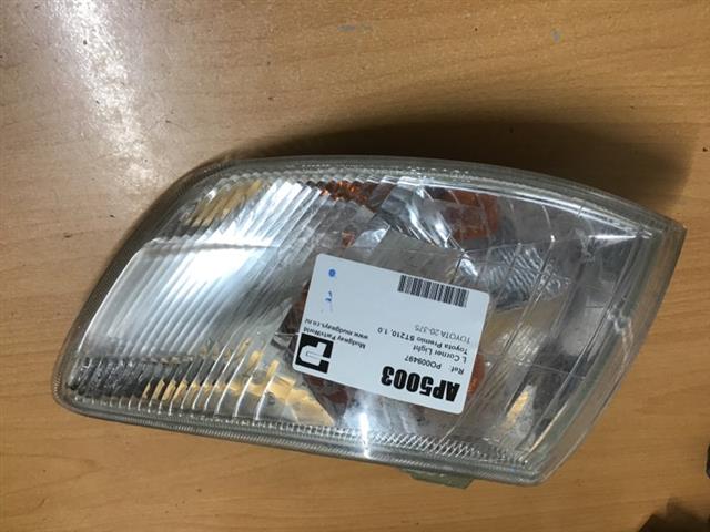 L Corner Light